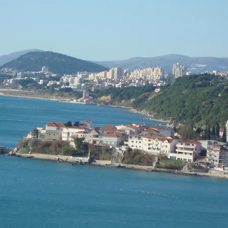 Amalia * Omiš