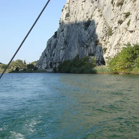 Amalia Lägenhet Omiš