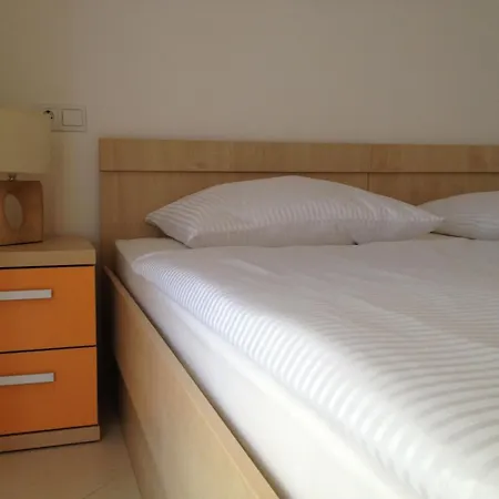 Apartman Amalia *